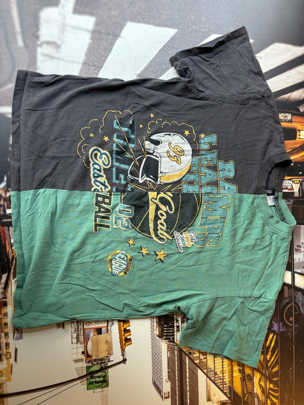 H&M Vintage Style Split Graphic Football Tee in Black & Green - Sz M